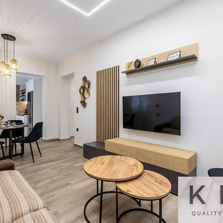 Apartment Corner Near Deboset Bridge